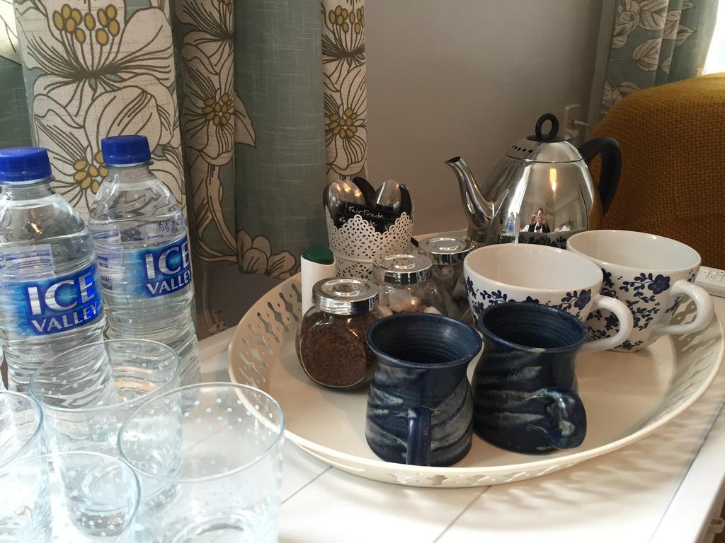 Sandsides Guest House ウィットレイ・ベイ エクステリア 写真
